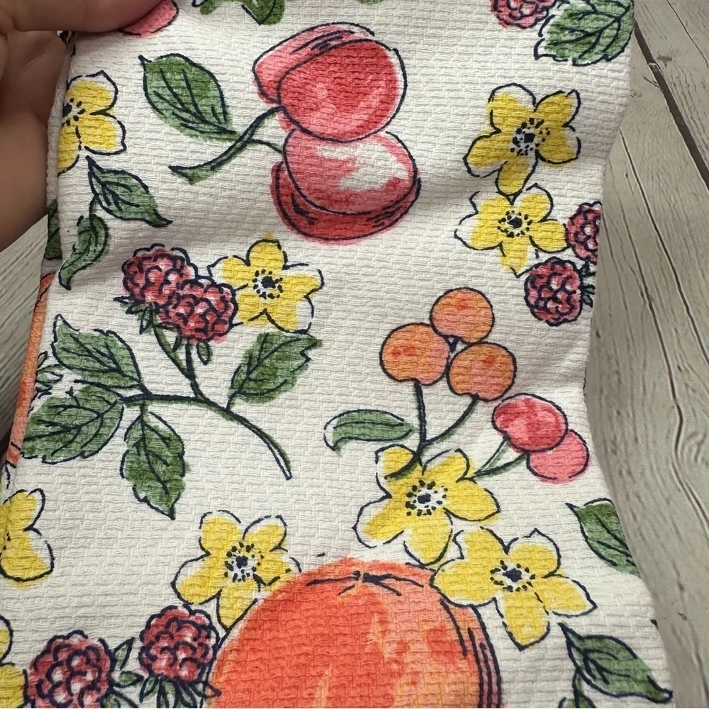 NWT lauren Ralph Lauren Vibrant peach cherry Floral blossoms Kitchen Towels 2pc